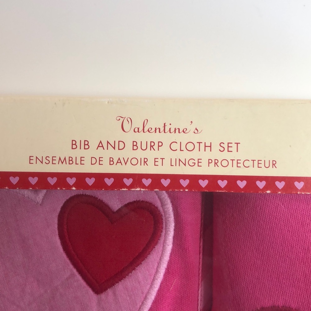Pottery Barn Kids valentines bib and burb set - Picture 3 of 4